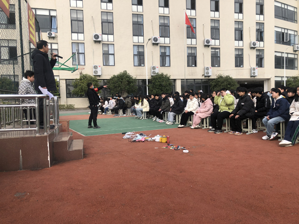 加强安全隐患排查，助力平安校园建设